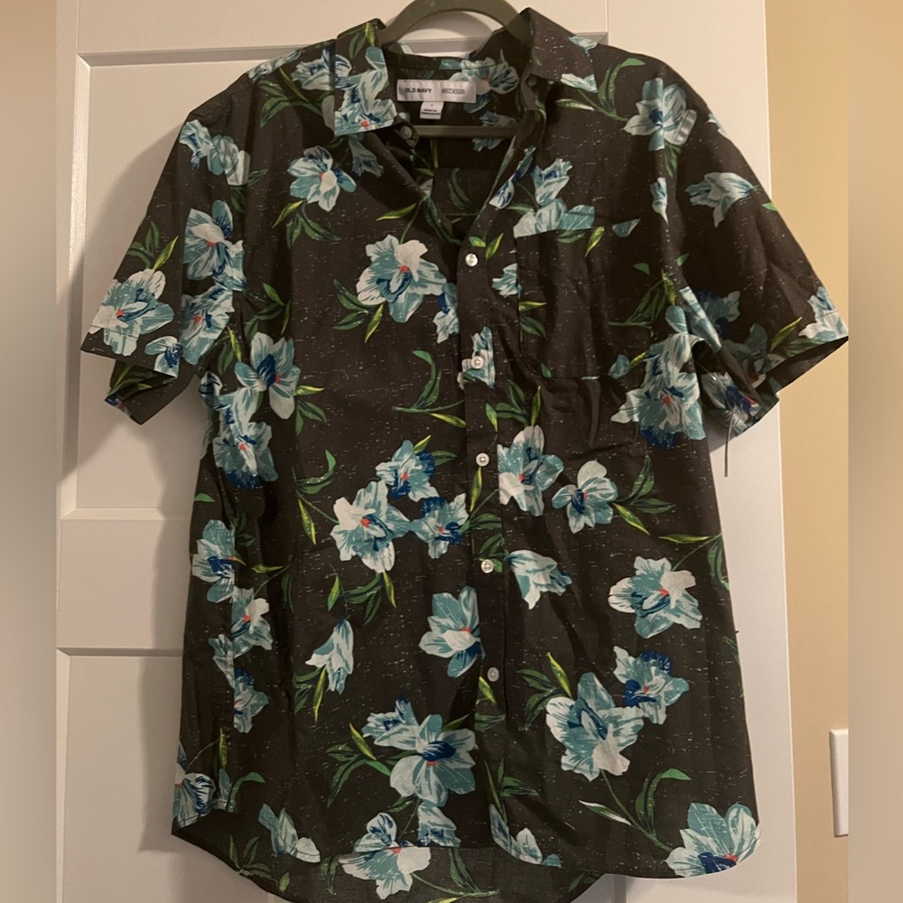 Men’s Short Sleeve Button up